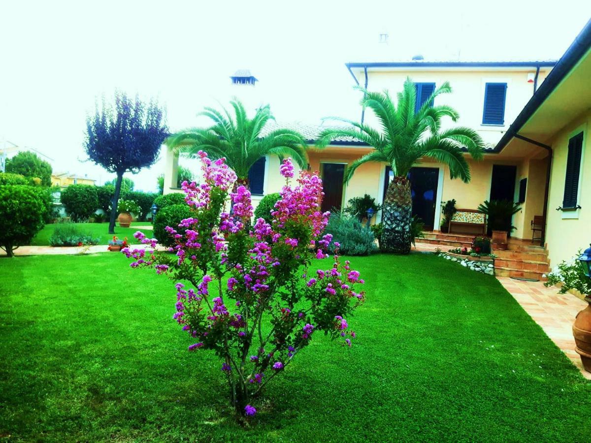 Elisa House Bed & Breakfast Foligno Exterior photo